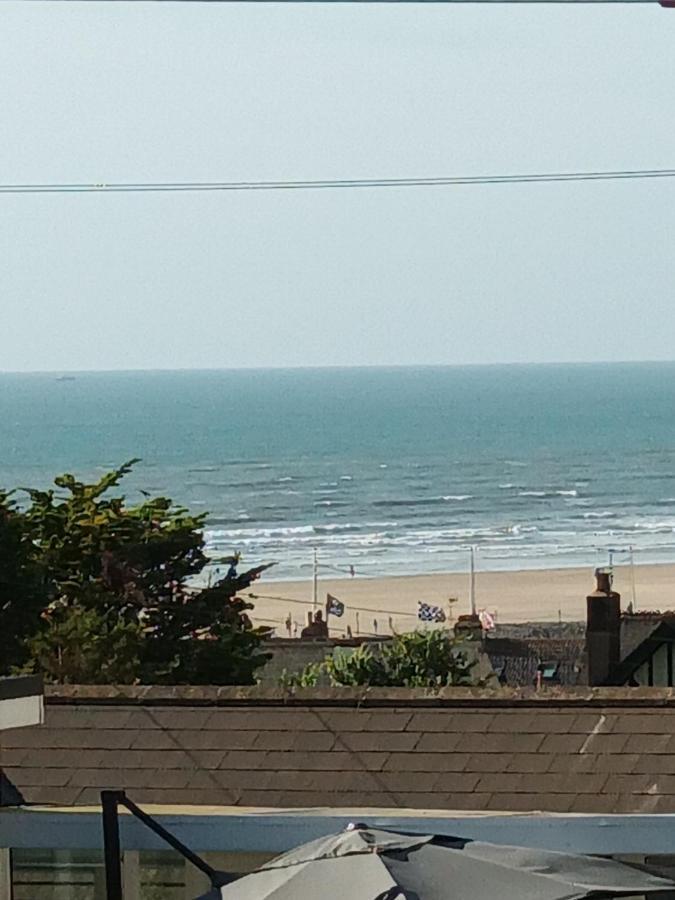 Contemporary One Bed Studio. Sea Views And Parking 웨스트워드 호 외부 사진